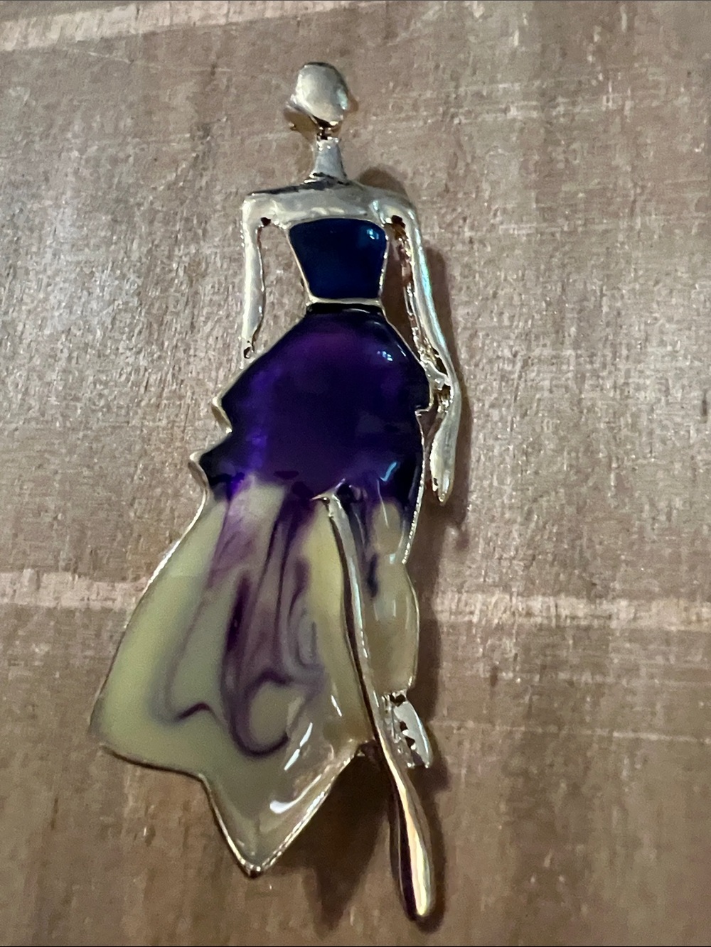 3/$18 Elegant Purple and Cream Dress Silhouette Brooch Lot 343